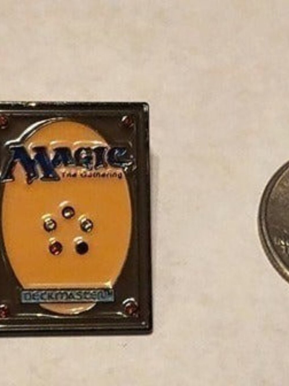 Magic The Gathering Card Game Enamel Pin - Picture 3 of 4